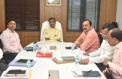 राज्य उत्पादन शुल्क विभागाने निर्धारित वेळेत उद्दिष्ट साध्य करावे – मंत्री शंभूराज देसाई