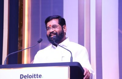 पायाभूत सुविधांच्या प्रकल्पांमध्ये महाराष्ट्र अग्रेसर – मुख्यमंत्री एकनाथ शिंदे मुख्यमंत्र्यांच्या उपस्थितीत झाला इकॉनॉमिक टाइम्स ‘कॉर्पोरेट एक्सलन्स अवॉर्डर्स्’ सोहळा