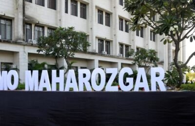 रोजगाराच्या नवक्षितिजांना तरुणांची साद नमो महारोजगार मेळाव्यातून उघडली संधीची नवी कवाडे