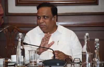 महाराष्ट्राचे पहिले एआय धोरण तयार करा  – मंत्री ॲड.आशिष शेलार माहिती तंत्रज्ञान विभागाचा आढावा