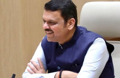 पाणी संवर्धन कार्यात स्वयंसेवी संस्थांचे योगदान महत्त्वाचे – मुख्यमंत्री देवेंद्र फडणवीस गडचिरोली जिल्ह्यात पाणी संवर्धनासदर्भात सामंजस्य करार