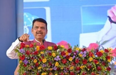 राज्याच्या प्रत्येक तालुक्यातील १० गावे स्मार्ट, इंटेलिजंट करणार – मुख्यमंत्री देवेंद्र फडणवीस मुख्यमंत्र्यांच्या हस्ते प्रायोगिक तत्वावर देशातील पहिल्या स्मार्ट व इंटेलिजंट सातनवरी गावाचा शुभारंभ