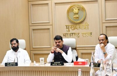 भविष्यात रस्ता बनविताना परिसरात विकासाची ‘इकोसिस्टीम’ निर्माण करा – मुख्यमंत्री देवेंद्र फडणवीस नागपूर ते चंद्रपूर द्रुतगती महामार्गाला मान्यता