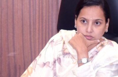 मुख्यमंत्री महिला सशक्तीकरण अभियान माध्यमातून महिलांच्या योजना प्रभावीपणे राबवणार – महिला व बालविकास मंत्री आदिती तटकरे केंद्र व राज्य शासनाच्या महिलांकरिता असलेल्या योजनांची प्रभावी अंमलबजावणी करणार