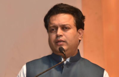 महाराष्ट्रात जागतिक दर्जाचे सिनेमा आणि करमणूक केंद्र उभारण्यासाठी पुढाकार घेणार – सांस्कृतिक कार्यमंत्री अमित देशमुख