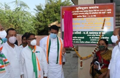 ऑक्सिजनबाबत जिल्हा स्वयंपूर्ण करू – पालकमंत्री ऍड. यशोमती ठाकूर दर्यापूर, अचलपूर उपविभाग  आरोग्य यंत्रणेची पाहणी