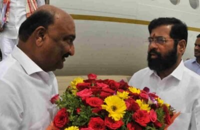 मुख्यमंत्री एकनाथ शिंदे यांचे औरंगाबाद विमानतळावर स्वागत