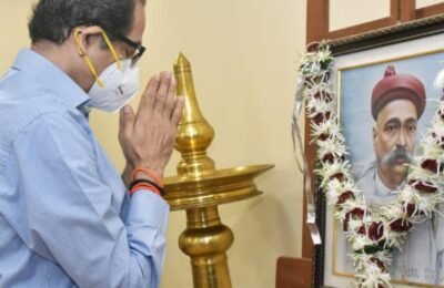 लोकमान्य बाळ गंगाधर टिळक यांना जयंतीनिमित्त मुख्यमंत्री उद्धव ठाकरे यांचे अभिवादन