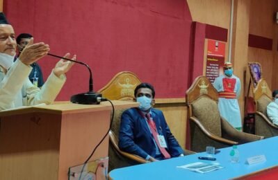 मातृभाषेतून ज्ञानाची होणारी उकल अधिक सुलभ आणि महत्वाची – राज्यपाल भगत सिंह कोश्यारी स्वामी रामानंद तीर्थ मराठवाडा विद्यापीठात राज्यपालांनी साधला विभाग प्रमुखांशी संवाद