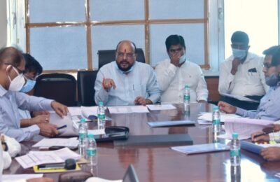 पाणीपुरवठा योजनांची कामे वेळेत पूर्ण करण्याची गरज; प्रकल्प व्यवस्थापन संस्थांनी कामांना गती द्यावी – पाणीपुरवठा व स्वच्छता मंत्री गुलाबराव पाटील यांचे निर्देश