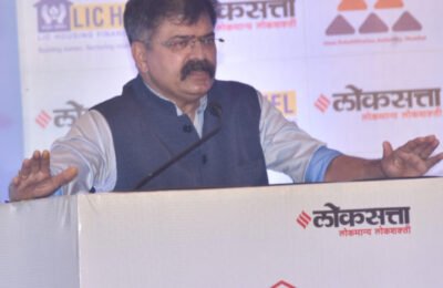 सर्वसामान्यांना घरांचा लाभ मिळवून देण्यासाठी बांधकाम व्यावसायिकांनी पुढाकार घ्यावा – गृहनिर्माण मंत्री जितेंद्र आव्हाड · गृहनिर्माण उद्योगाला उभारी देण्यासाठी शासनाकडून सर्वतोपरी सहकार्य