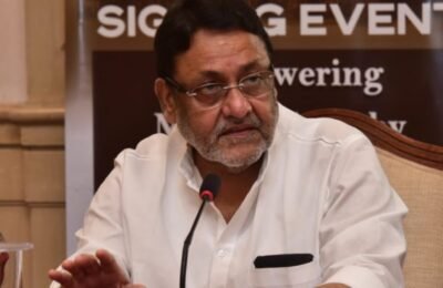 आर्थिक सेवांच्या वाढत्या मागणीच्या पार्श्वभूमीवर प्रशिक्षण महत्वाचे ठरेल – कौशल्य विकास मंत्री नवाब मलिक राज्यातील ३ लाख युवक-युवतींना मिळणार बँकींग, फायनान्स सर्व्हिसेस, इन्शुरन्समधील प्रशिक्षण