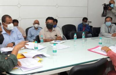 नागपूर शहरातील प्रलंबित विकास कामे तातडीने पूर्ण करण्याचे नासुप्रला पालकमंत्री नितीन राऊत यांचे निर्देश