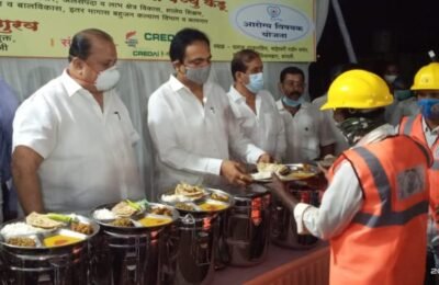 कामगार विभागामार्फत राबविण्यात येणारी ‘बांधकाम कामगार मध्यान्ह भोजन योजना’ ही लोकप्रिय योजना ठरेल – पालकमंत्री जयंत पाटील बांधकाम कामगारांसह या क्षेत्राशी निगडित सर्व कामगारांनाही याचा लाभ