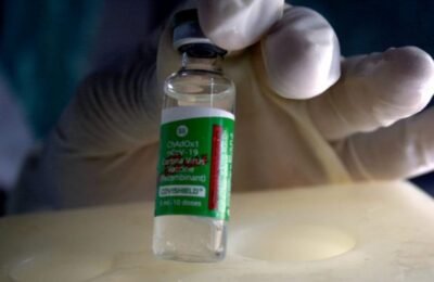 कोरोना प्रतिबंधात्मक लसीकरणात महाराष्ट्राने एकाच दिवसात दिल्या सुमारे ११ लाखांपेक्षा अधिक लस मात्रा लसींच्या दोन्ही मात्रा देण्यात देशात महाराष्ट्र प्रथम