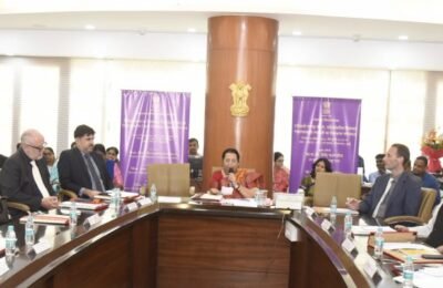 महिलांच्या सुरक्षेचा मुद्दा परराष्ट्र धोरणात समावेश करण्याची परिसंवादात मागणी ‘स्त्रीवादी परराष्ट्र धोरण आणि स्त्रियांवरील अत्याचार व हिंसाचार प्रतिबंधासाठी धोरण’ या विषयावरील परिसंवाद संपन्न.