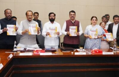 मुख्यमंत्री देवेंद्र फडणवीस यांच्या हस्ते ‘आपलं मंत्रालय’ गृहपत्रिकेचे प्रकाशन