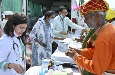 ‘आरोग्याची वारी, पंढरीच्या दारी’ उपक्रमातून १३ लाखांहून अधिक वारकऱ्यांना आरोग्य सेवा