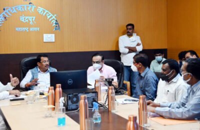 चंद्रपूर शहरातील झोपडपट्टीधारकांना नझूलचे पट्टे वाटप करणार – पालकमंत्री विजय वडेट्टीवार
