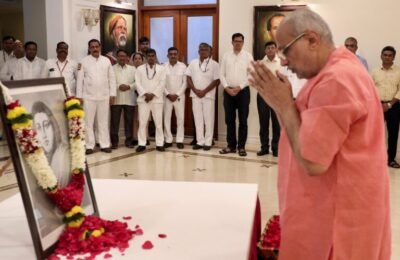 पुण्यश्लोक अहिल्यादेवी होळकर यांना जन्मत्रिशताब्दी निमित्त राज्यपालांचे अभिवादन