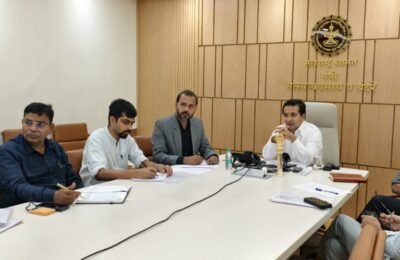 मत्स्यव्यवसाय आणि बंदरे विभागाच्या महत्वाकांक्षी प्रकल्पांना आशियाई विकास बँकेकडून निधी मत्स्यव्यवसाय मंत्री नितेश राणे यांची आशियाई विकास बँक अधिकारी यांच्याशी चर्चा