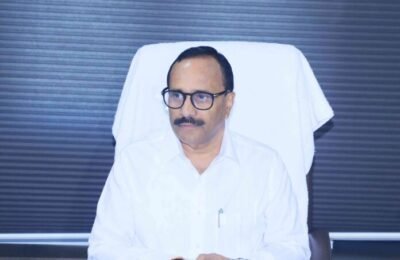 इतर मागास बहुजन कल्याण, अपारंपरिक ऊर्जा तसेच दुग्धविकास मंत्री अतुल सावे यांनी स्वीकारला विभागाचा पदभार