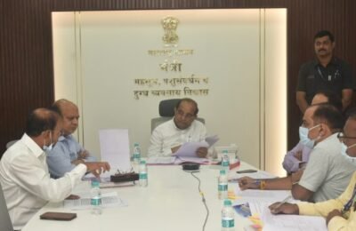 दापचेरी दुग्ध प्रकल्पाच्या जमिनीची मोजणी १५ मेपर्यंत पूर्ण करण्याचे दुग्ध व्यवसाय विकास मंत्री राधाकृष्ण विखे-पाटील यांचे निर्देश