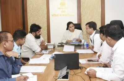 अनाथ मुलांना शासकीय लाभ मिळवून देण्यासाठी विशेष मोहीम राबविणार – मंत्री आदिती तटकरे
