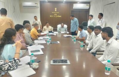 पावसाळ्यापूर्वी पिटसई कडक्याची गणी गावातील नागरिकांचे निवारागृहात स्थलांतर करा – मंत्री मकरंद जाधव-पाटील