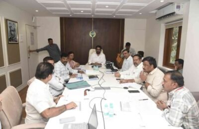 राष्ट्रीय महामार्गाच्या भूसंपादनातील अडचणी त्वरीत सोडवाव्यात – सार्वजनिक बांधकाम मंत्री शिवेंद्रसिंह भोसले