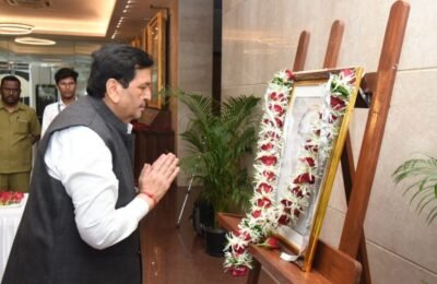 मंत्रालयात डॉ. बाबासाहेब आंबेडकर जयंती साजरी